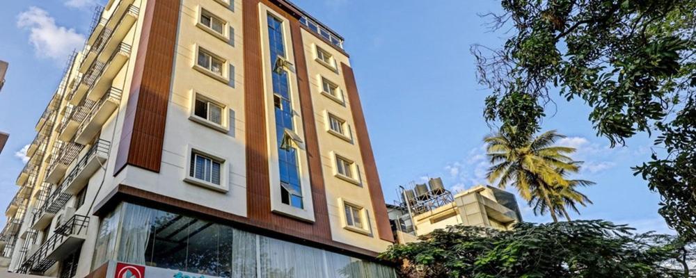 Hotel U.T.Elegance Bangalore Buitenkant foto