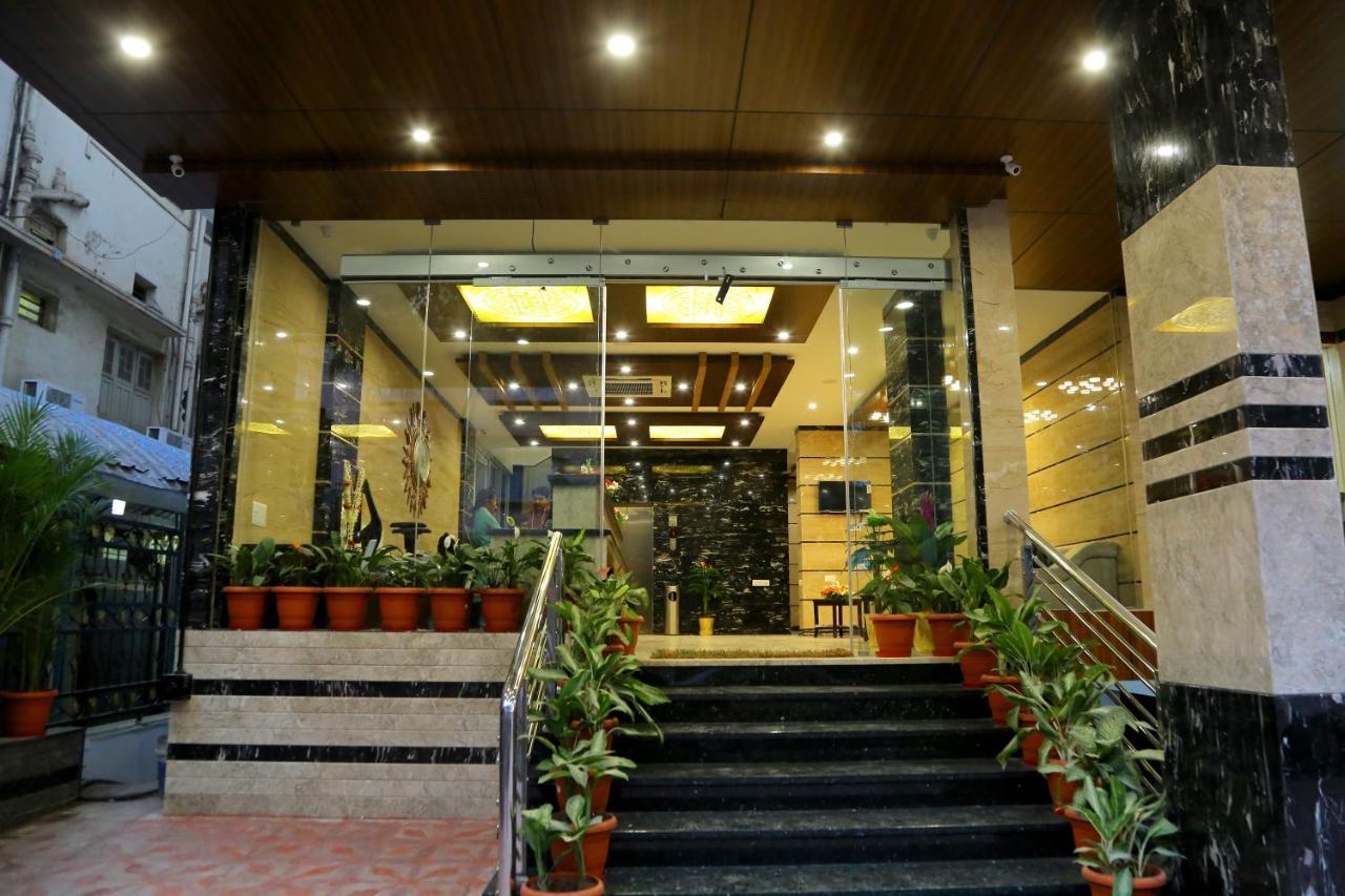 Hotel U.T.Elegance Bangalore Buitenkant foto